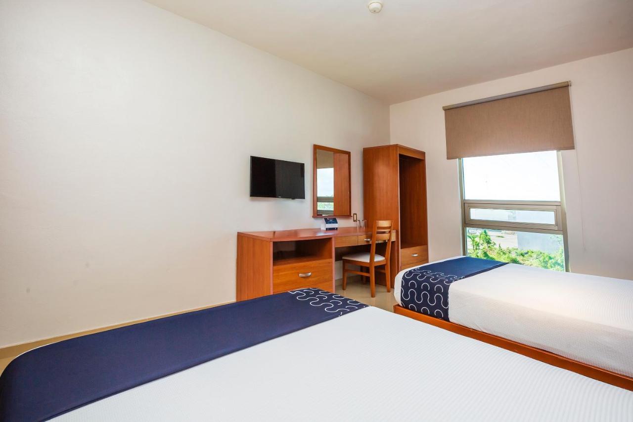 The Magic Hotel Плая дел Кармен Екстериор снимка